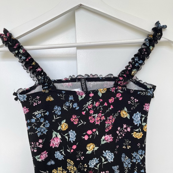 Like new summer flower printed dress with small sleeves - Picture 4 of 5